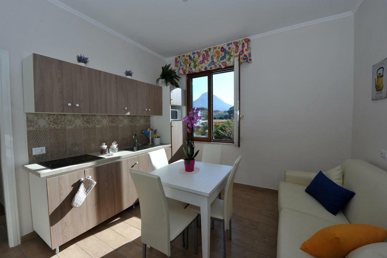 Mavi Apartments Piano di Sorrento Bagian luar foto